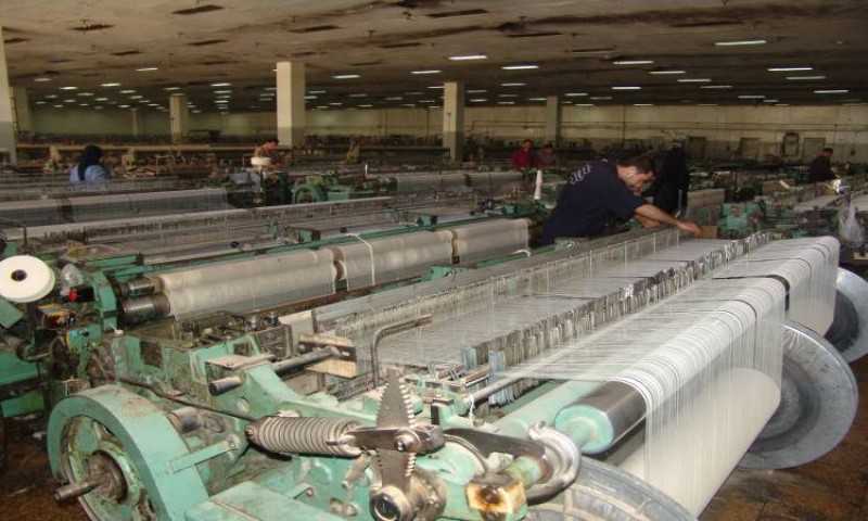 محمد عطية الفيومي: تقادم الماكينات في مصانع الغزل والنسيج يزيد من تكلفة المنتج النهائي