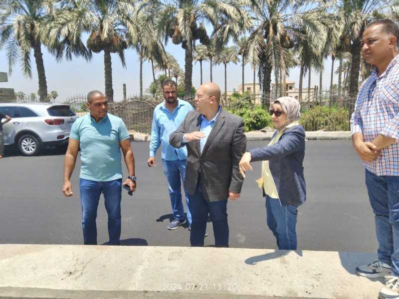الشهابي : يتابع ميدانيا أعمال التطوير والرصف بطريق طراد النيل بمركز أوسيم