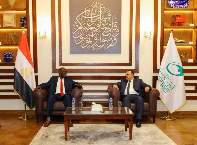 «رئيس البريد المصري» يستقبل المدير العام للبريد السوداني.. بهدف بحث أوجه التعاون المشترك